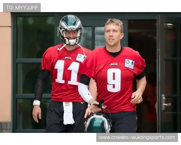 老鹰总经理罗斯曼积极运作，试图交易补强冲传手位置